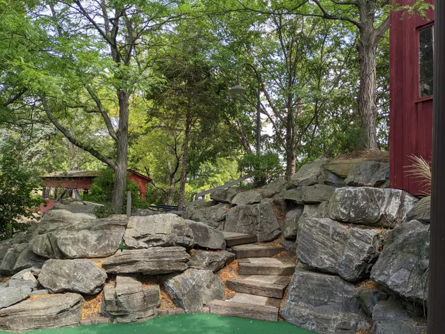 Boulders Miniature Golf