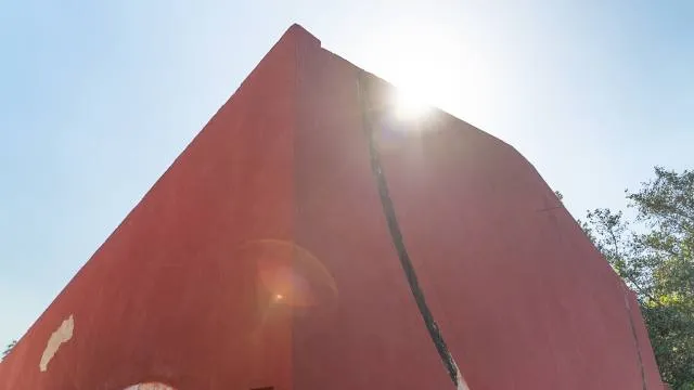 Fiumara d'Arte - Pyramid Parallel 38