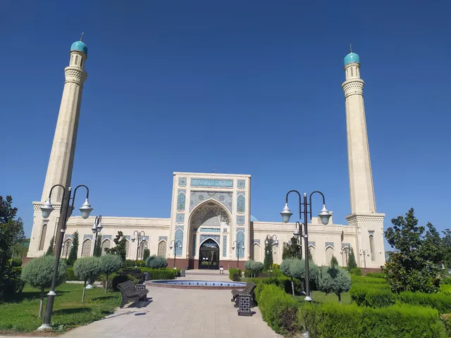 Shayx Muhammad Sodiq Muhammad Yusuf masjidi