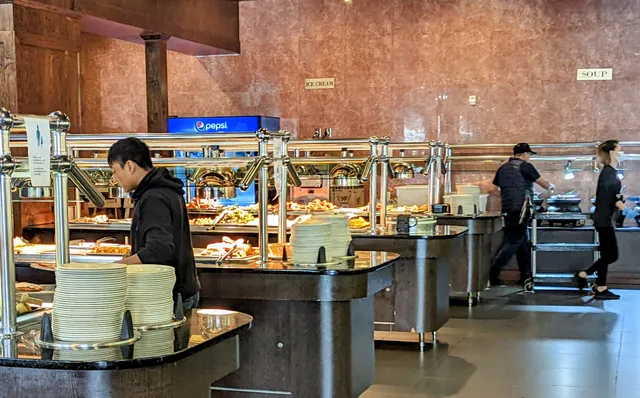 GrandE Buffet & Grill