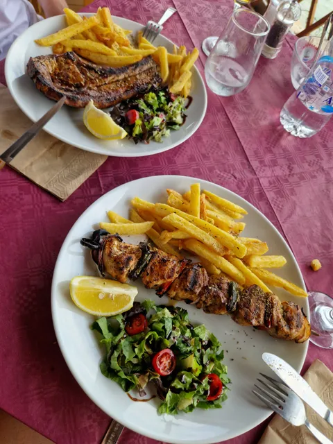 Santa Maria Restaurant