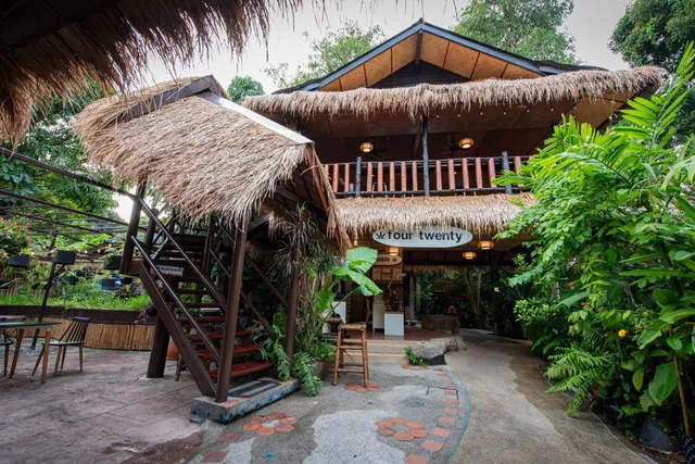 Shanti Lodge Phuket