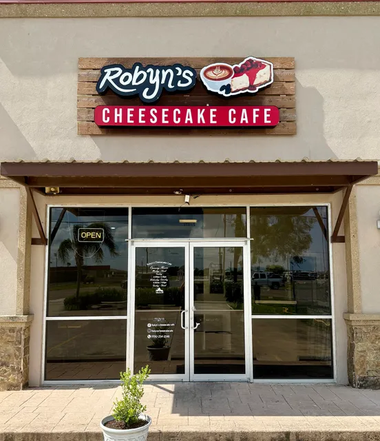 Robyn’s Cheesecake Cafe