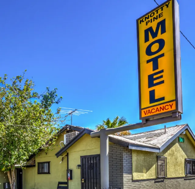 Knotty Pine Motel