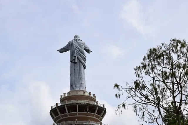 Jesus Christ Blessing Statue