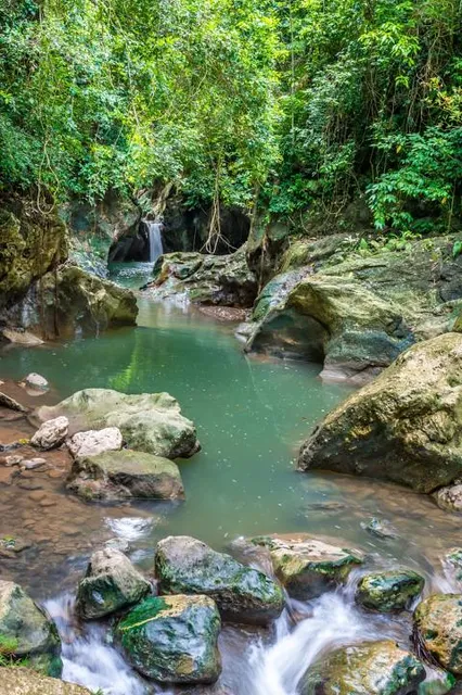 Jungle Falls Adventure Golf