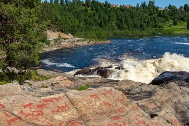 Nämforsen hällristningar