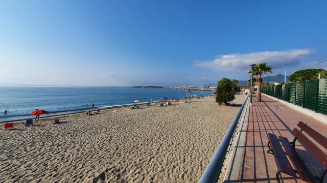 Spiaggia Libera di Pietra Ligure