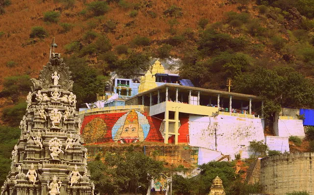 Sri Panakaala Narasimha Swamy Devalayam