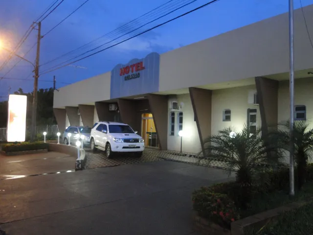 Hotel Colinas Várzea Grande