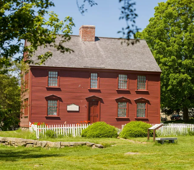 Ebenezer Avery House and Museum
