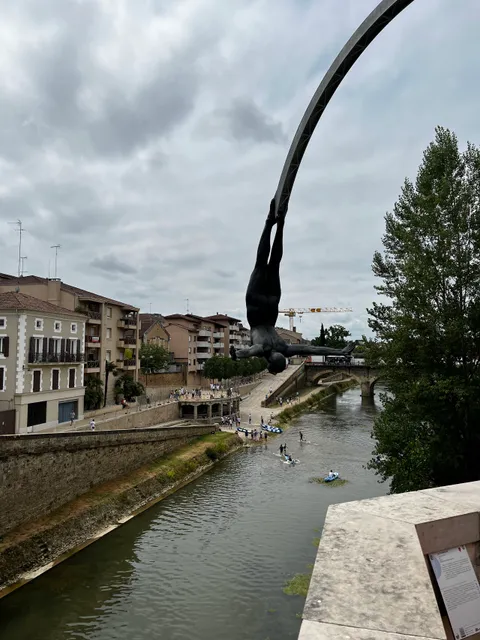 Statue "La plongeuse"