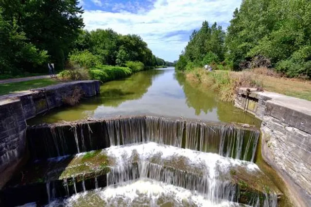 Hennepin Canal Parkway State Park