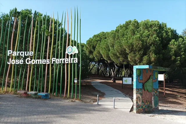 José Gomes Ferreira Park / Mata de Alvalade