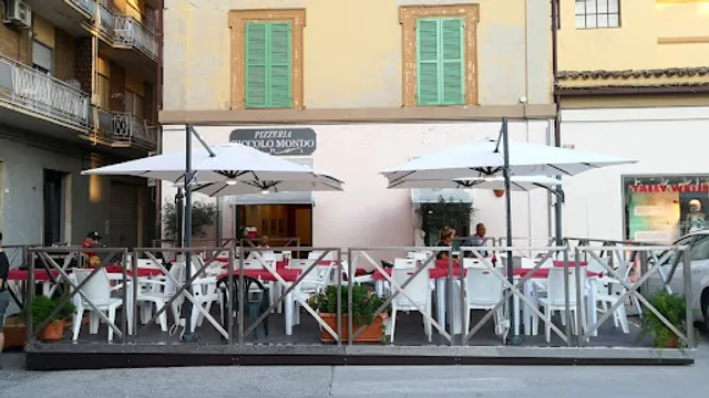 Pizzeria Piccolo Mondo