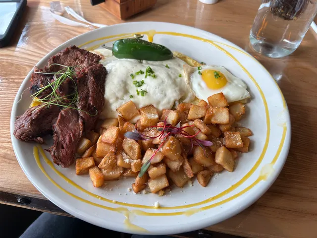 Bistrology Breakfast & Brunch.