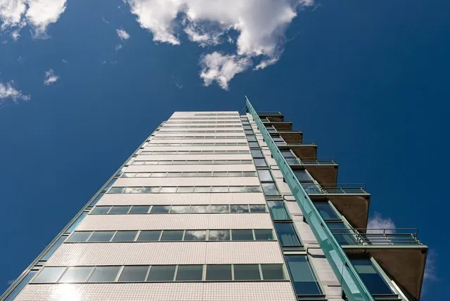 SleepWell Apartments East