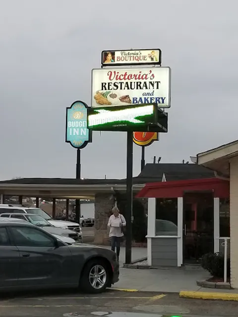 Victoria's Restaurant, Bakery, and Boutique