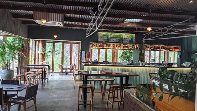 Bungalow Neighbourhood Social