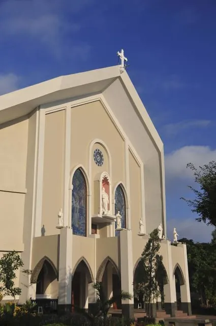 The Precious Moments Chapel