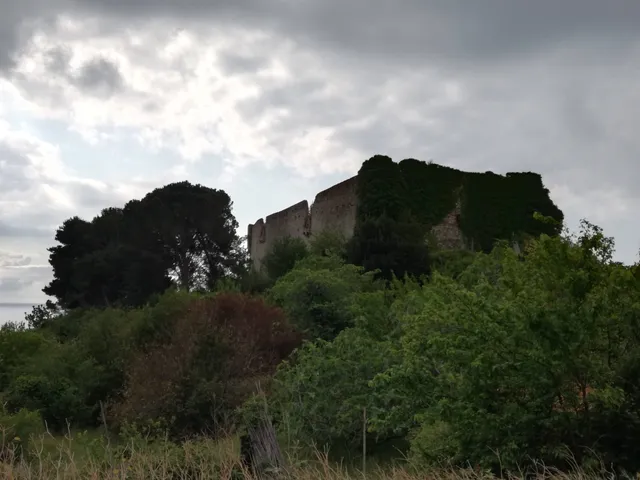 Castello Di Spotorno