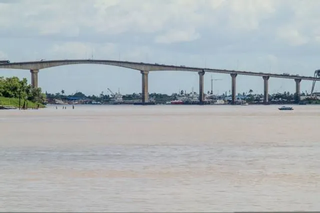 Jules Wijdenbosch Bridge
