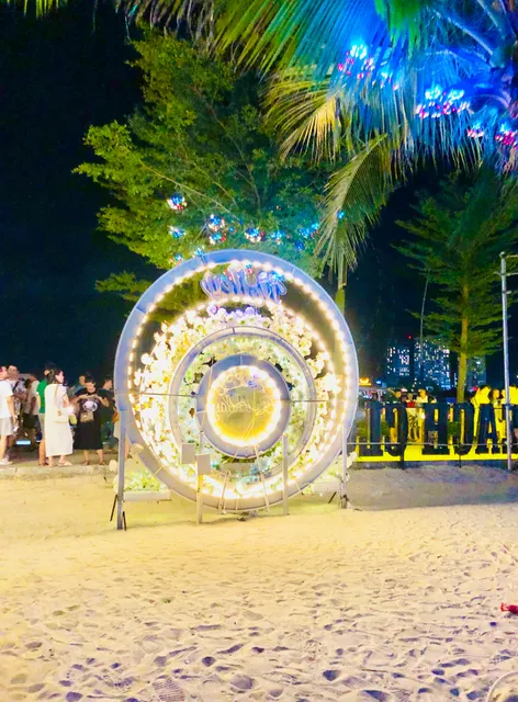 Bistro Fou Beach Club