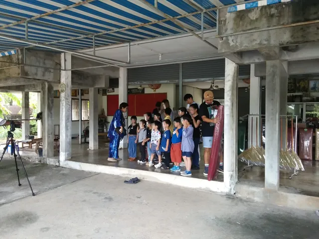 Chanthaboon Handicraft Center