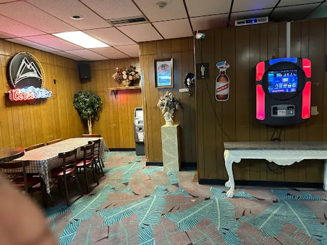 Jonesy's Bar & Lounge