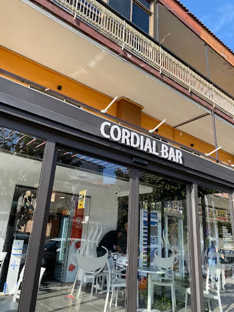 Cordial Bar