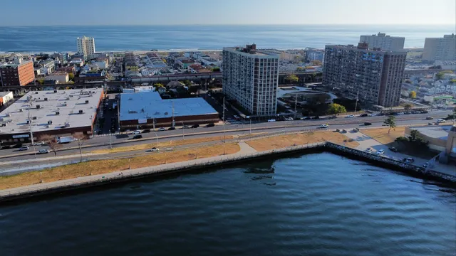 Bay Towers Apartments