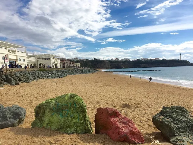 Plage De La Chambre D'Amour