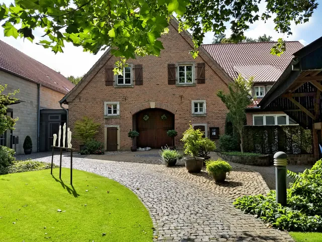 Glasmuseum Lette - Alter Hof Herding