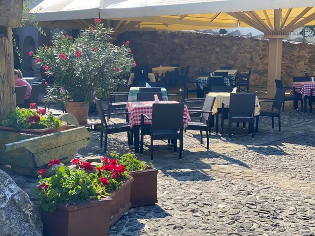 Conacul Maria Theresa