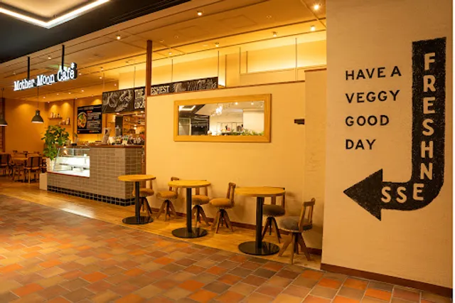 Mother Moon Cafe Mint Kobe Store