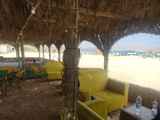 كافية سلطنه الهنا شاطىء مبارك العام