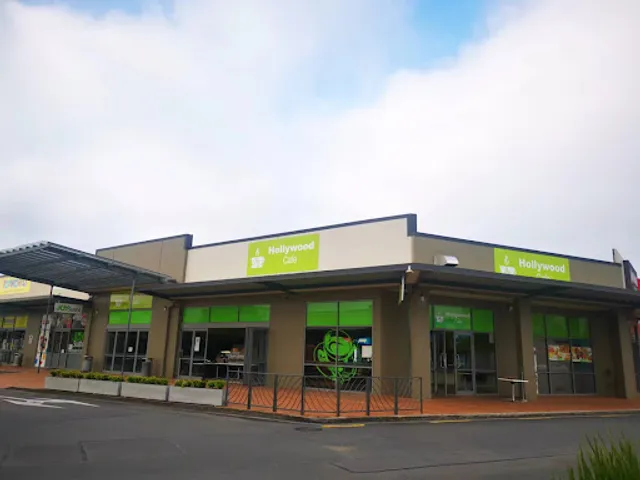 AJ Hollywood Bakery Espresso