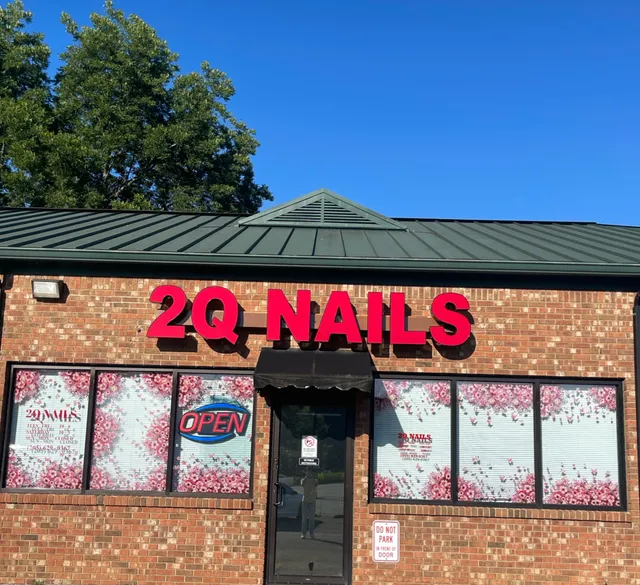 2Q Nails