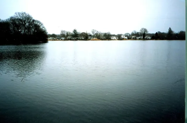 Massapequa Lake