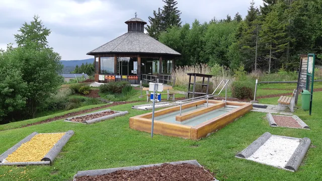 WASSERPARK MÖNICHKIRCHEN MIT SALAËRIUM