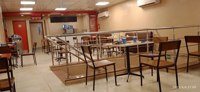 Domino's Pizza | Pharaganj, New Delhi