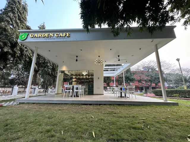 Garden Cafe - by Shree -