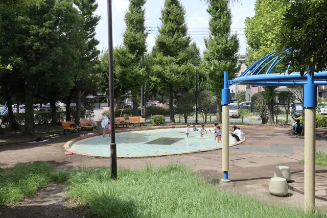 Higashikomatsugawaminami Park