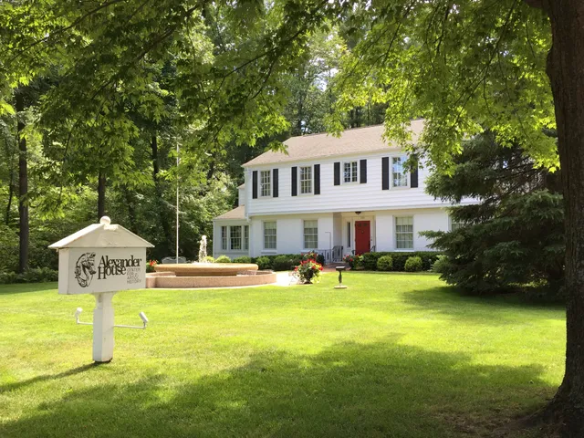 The Alexander House, Center For Art & History