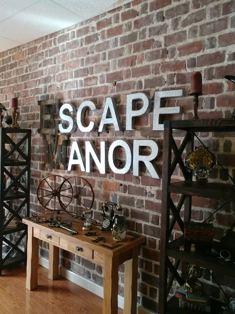 Escape Manor