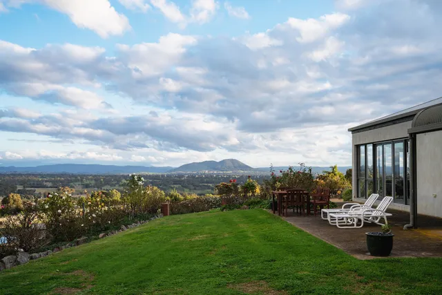 Timberline Park High Country Farmstay