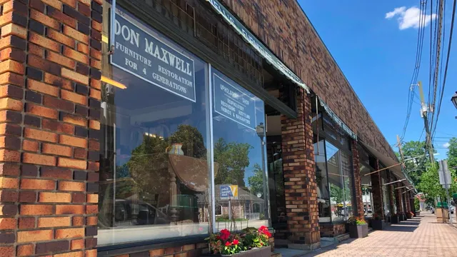 Maxwell's Furniture Restoration