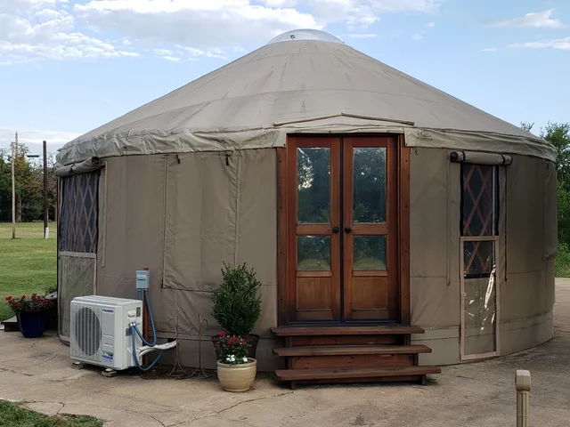 Glamping at Lake Grapevine