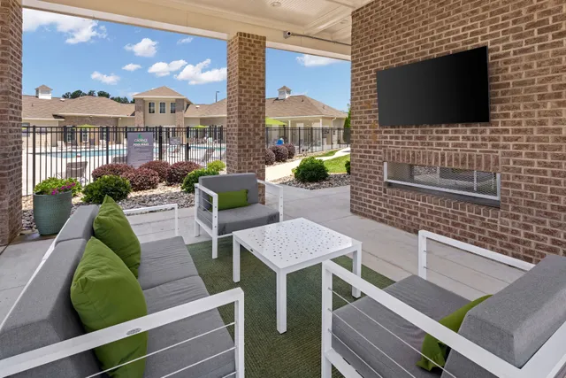 Cadence at Cates Creek