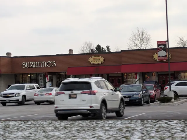 Suzanne's